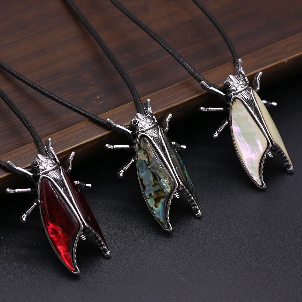 Anhänger Halsketten Natürliche Muschel Halskette Insektenform 28x40mm für DIY Schmuckherstellung Armband Wohndekoration Geschenk_voghion.com