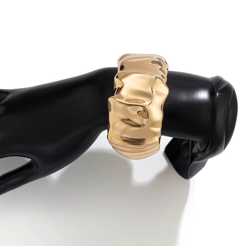 Temperament Barock Große Perle Ins Stapeln Armbänder Übertrieben Unregelmäßigen Wicklung Umarmung Hand Schmuck_voghion.com