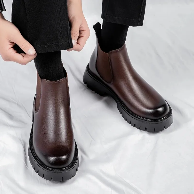 Herren-Arbeitsschuhe im britischen Stil mit dicker Unterseite, wasserdicht, lässige Mode, klassische, bequeme Lederstiefel mit hoher Spitze und runder Zehenpartie_voghion.com