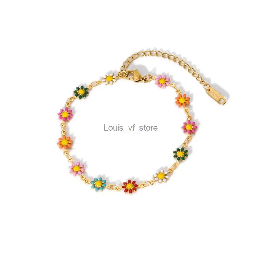 Pulsera de cadena con dijes de flores lindas y coloridas para mujer, de acero inoxidable, estilo bohemio, con pequeñas margaritas_voghion.com