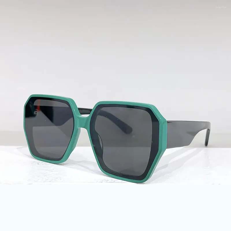 Napszemüvegek Napszemüveg Női Divat Retro Klasszikusok Designer Nagy Keretű Férfi Kültéri Autós Highbusiness Döntött_voghion.com