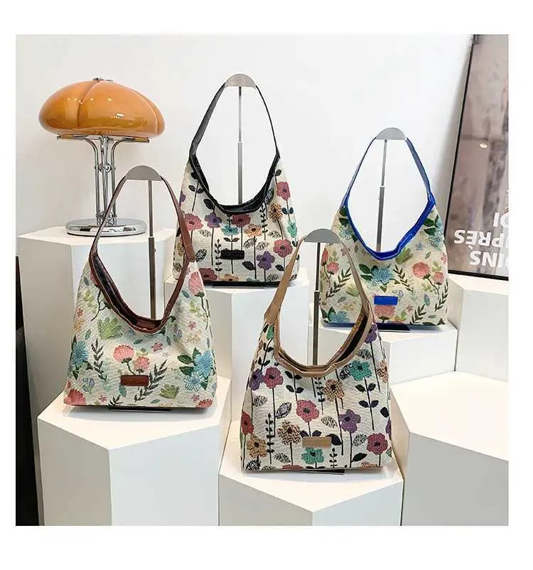 Borsa a tracolla da donna capiente per viaggi e shopping_voghion.com