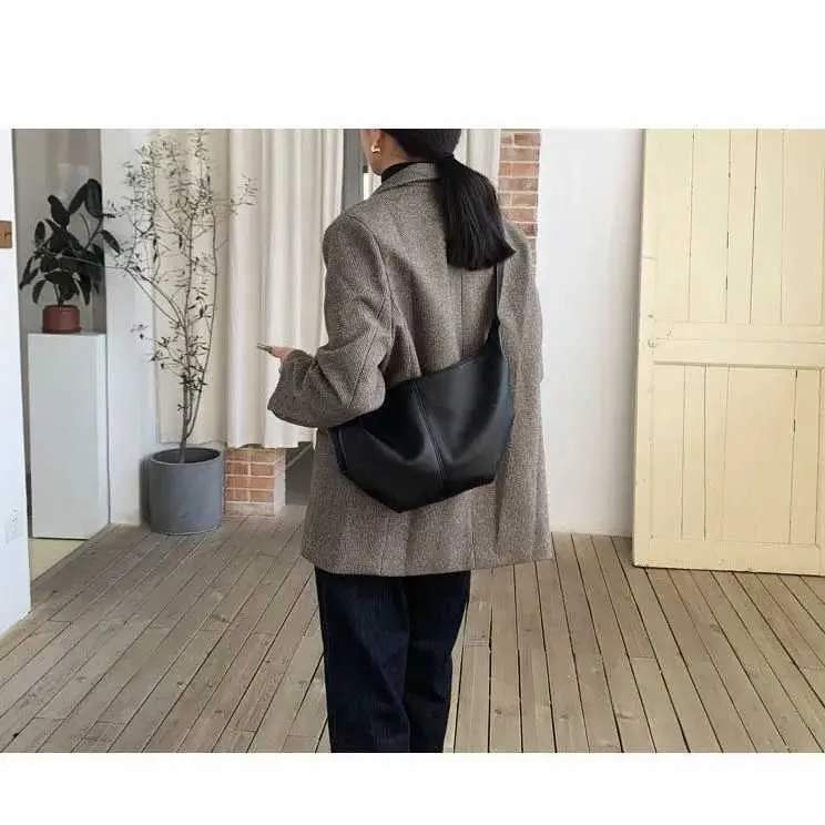 Borsa a tracolla alla moda con pieghe per donna in morbida pelle PU, borsa a tracolla firmata Dumpg Fashion Cloud, borsa Hobo BolsasC241211_voghion.com
