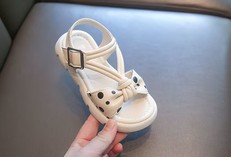 Mädchensandalen 2024 Neue Sommersandalen mit weicher Sohle, Prinzessin für große Mädchen, Street Blast für Kinder, Mädchenmode und Western-Stil_voghion.com