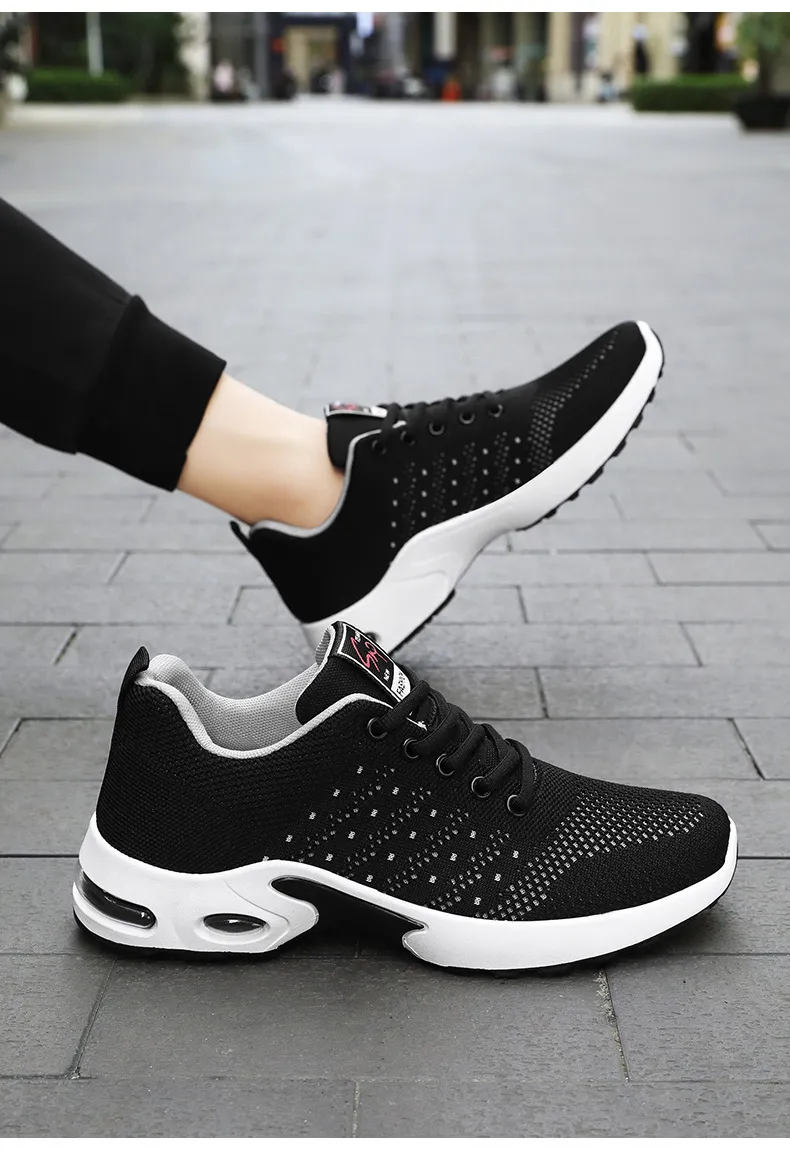 Men's Breathable Mesh Running Shoes Comfortable Athletic Sneakers_voghion.com