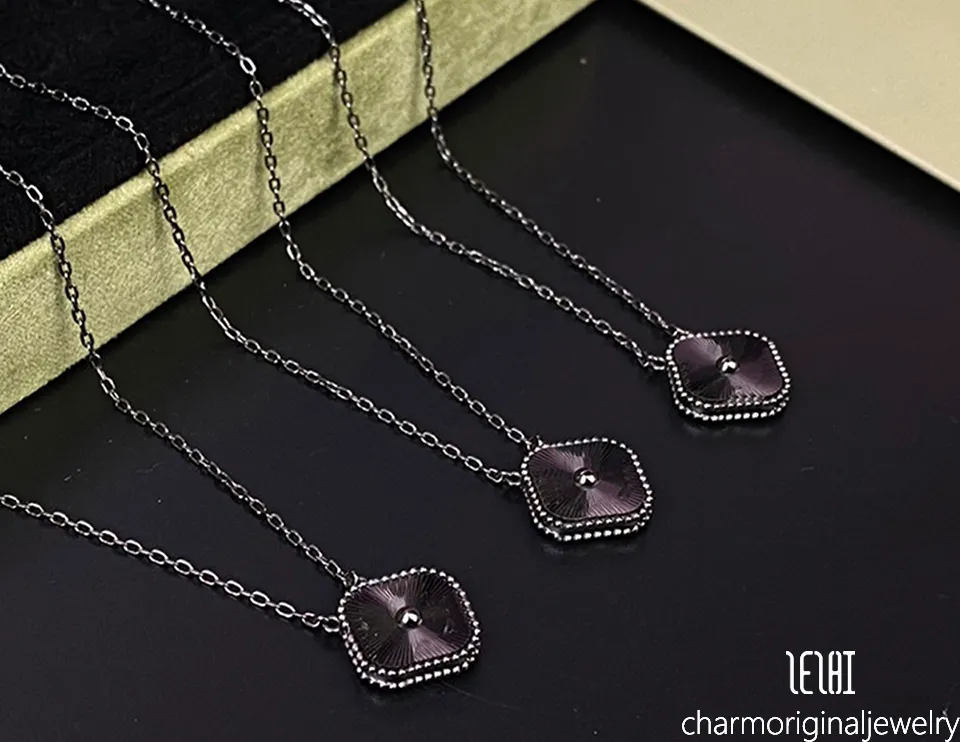 Bracciale charm fiore designer per donna catena oro gioielleria_voghion.com