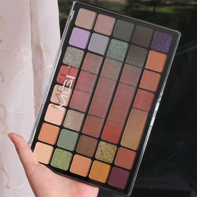 40 Color Eyeshadow Roundup Super Colorful_voghion.com