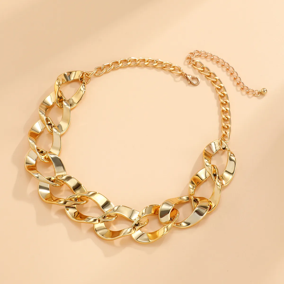 Cadenas de estilo hip hop para hombre, collar irregular grueso de color dorado, estilo punk personalizado, moda sencilla para mujer 2023_voghion.com