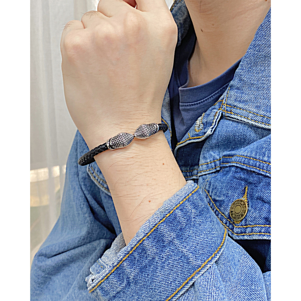 Source Schlangenkopf-Lederarmband Street Titanstahl-Lederarmband_voghion.com