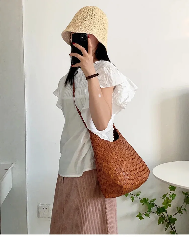 drago intrecciato panino strato superiore pelle bovina donna francese cestino fatto a mano vintage pelle borsa a tracolla tracolla grande capacità_voghion.com