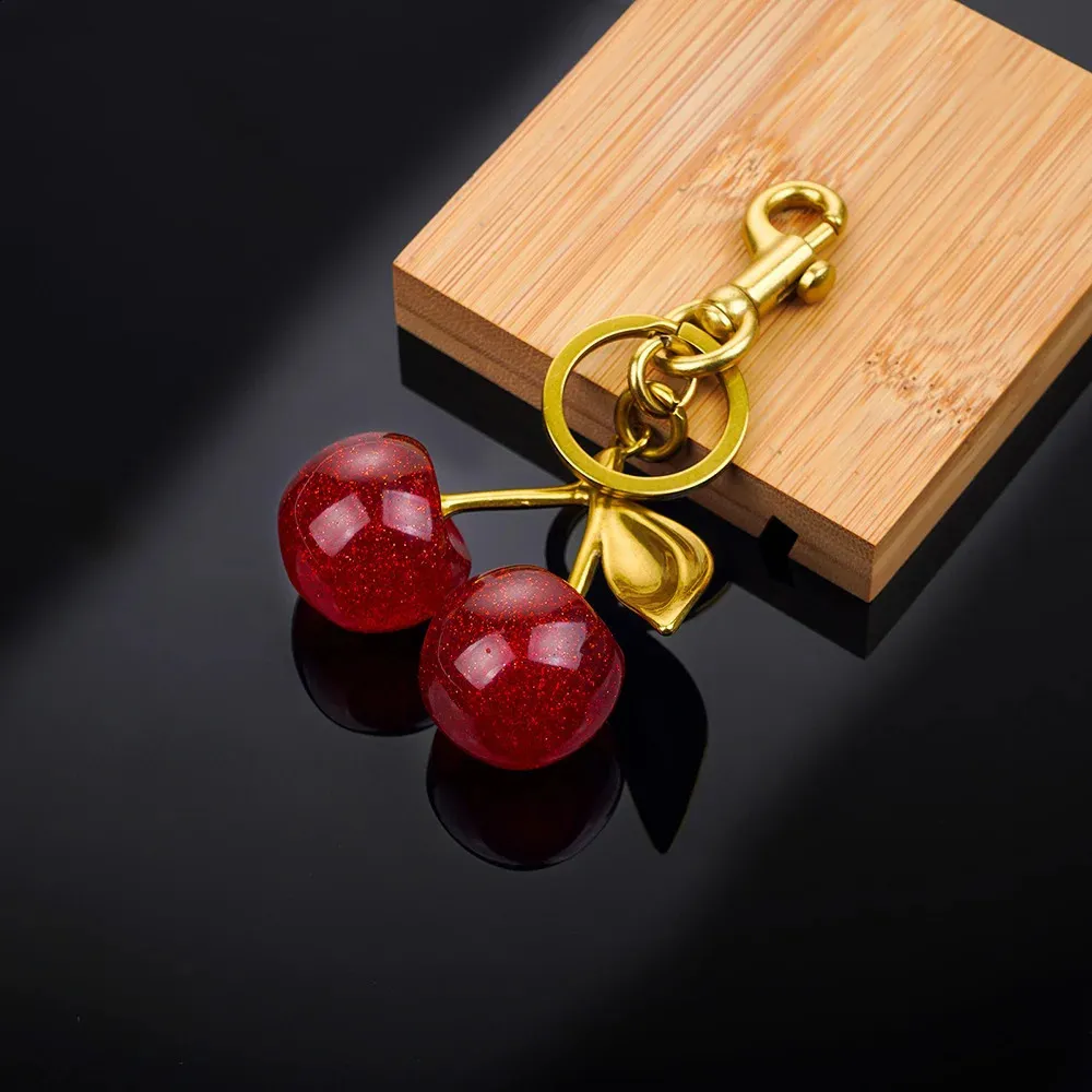 Cute Charm Handbag Keychain Womens Exquisite Internet- Crystal Cherry Bag Accessories High-Grade Pendant 240821_voghion.com