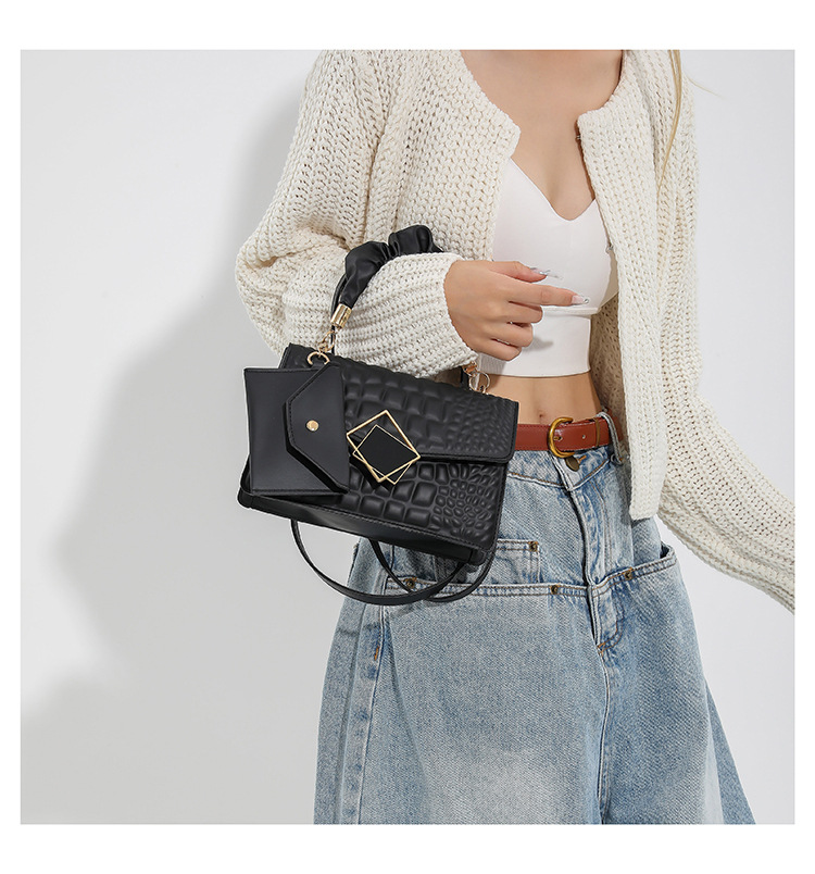 Popular for women in spring 2024, new crocodile patterned mother and child small square bag, commuting temperament,_voghion.com