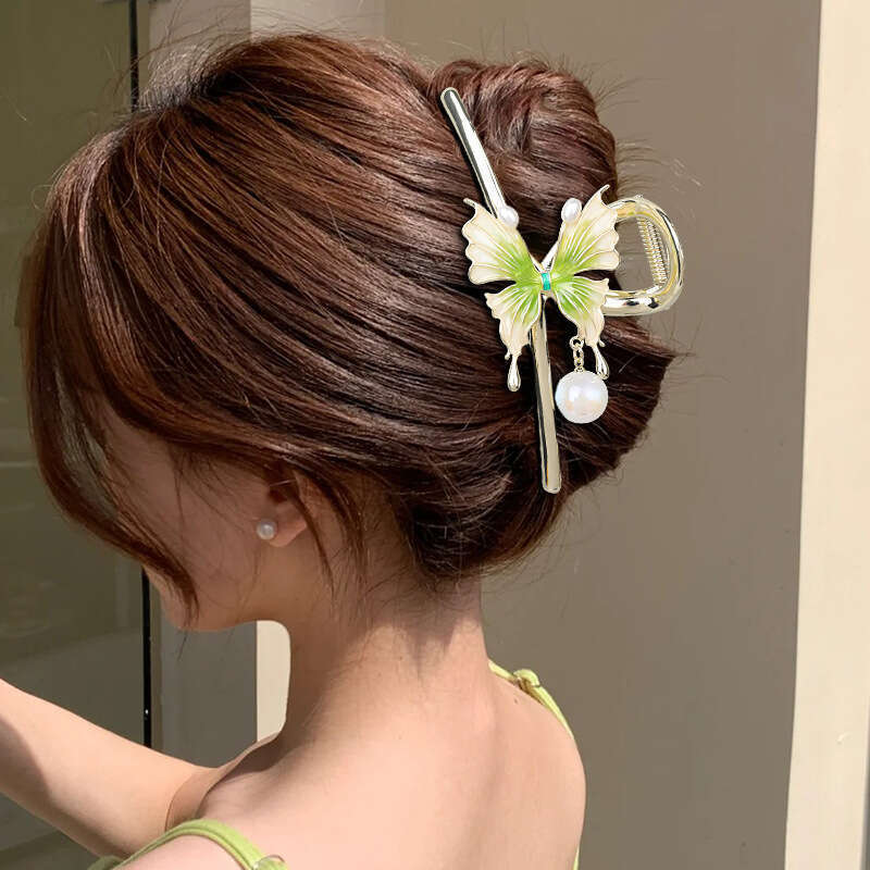 Sinn für Design: Tropfender Öl-Schmetterlingsgriff-Perlenanhänger, großer Hai-Clip, Clip am Hinterkopf, Temperament_voghion.com