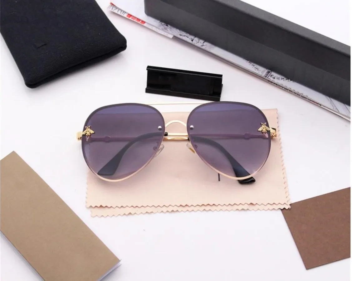 2020 Design Frauen Männer Marke Designer Gute Qualität Mode Metall Übergroße Sonnenbrille Vintage Weiblich Männlich UV400 Mit Box_voghion.com