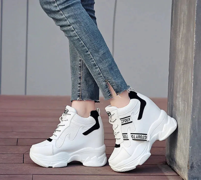 Heiße Verkäufe Trendy Schuhe High Top Sneakers Frauen Plattform Stiefeletten Korb Femme Chaussures Femmes Höhe Erhöhen_voghion.com