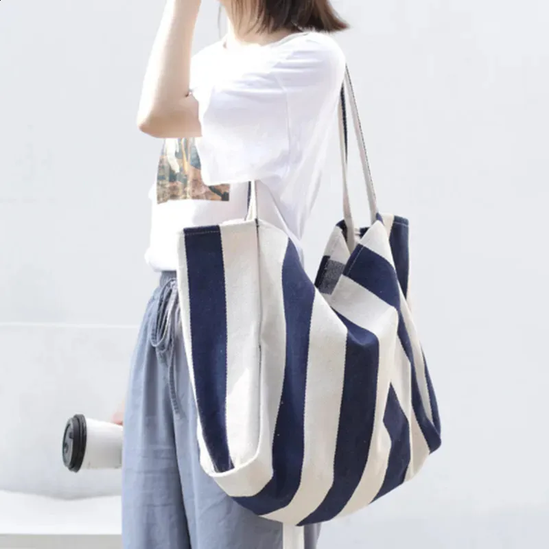 Fashion Ladies Classic Striped Canvas Handbag Large Capacity Shoulder For Female Simple Beach Casual tote Shopping Bag_voghion.com
