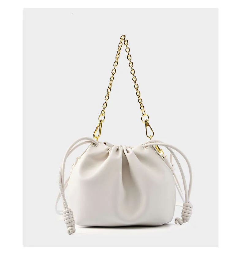 Sac à main tendance en cuir véritable souple pour femme, grande capacité, design pliable en nuage_voghion.com