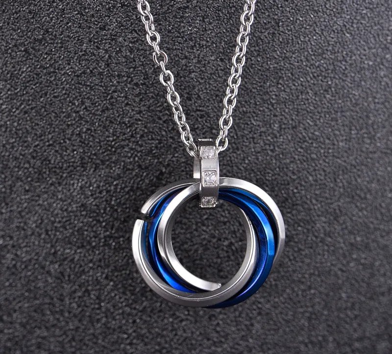 Interlocking Circle Pendant Necklace Stainless Steel Geometric_voghion.com