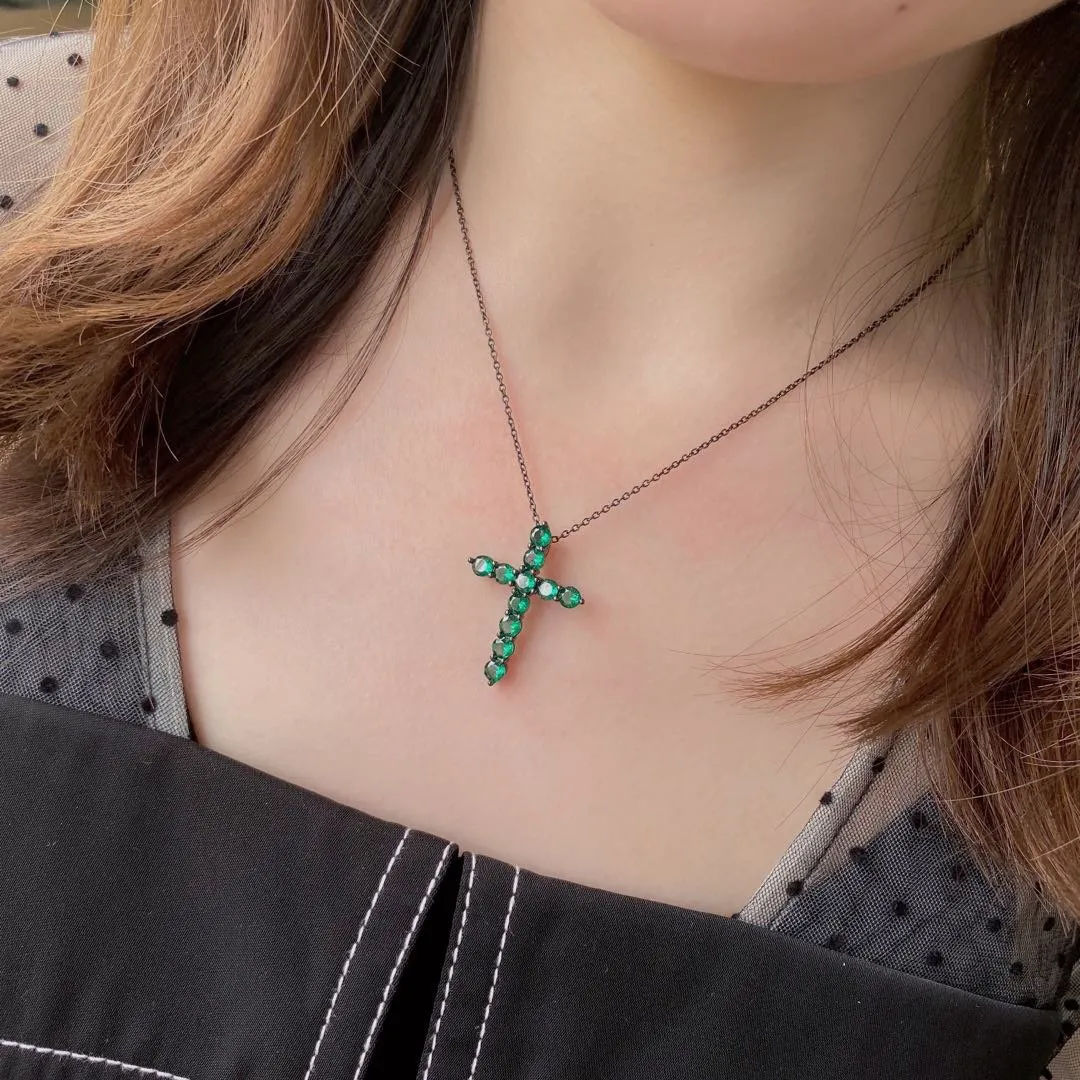 Collier tendance en forme de croix avec gros diamants pour anniversaire, polyvalent, à porter au quotidien, en laiton, bijoux de fête tendance_voghion.com