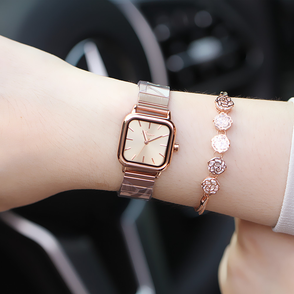 Nuovo orologio impermeabile al quarzo con cinturino quadrato piccolo da donna Accademia giapponese Versatile_voghion.com