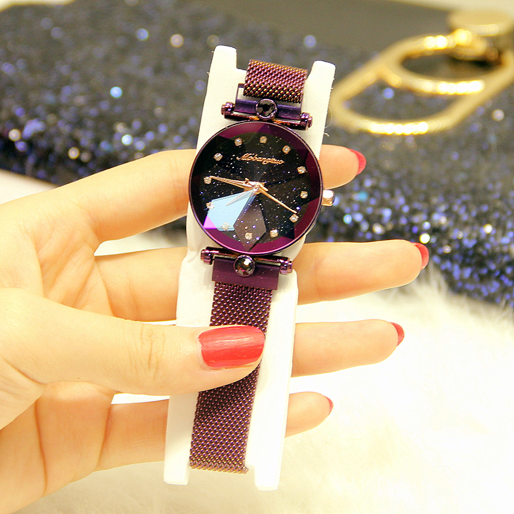 Versatile 2018 New Women's Korean Edition with Diamond Starry Sky Surface Quartz Waterproof Magnetic Mesh and Trendy_voghion.com