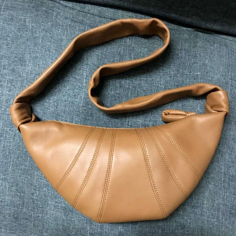 Croissant schoudertas voor dames van echt leer retro stijl_voghion.com