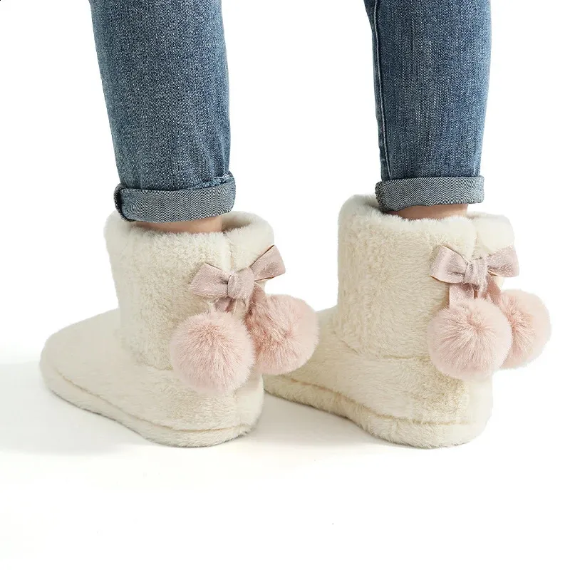 Zachte dames sneeuwlaarzen met antislip voor in en om huis_voghion.com