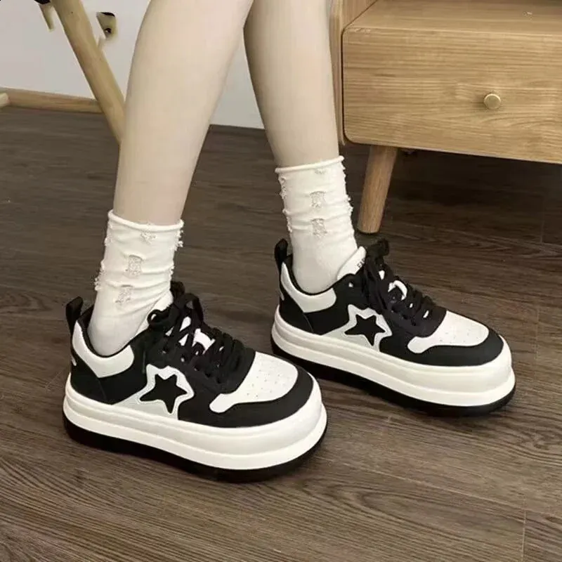 2024 Spring/Summer New Korean Childrens Sports Comfortable Unique And Casual Shoes 240912_voghion.com