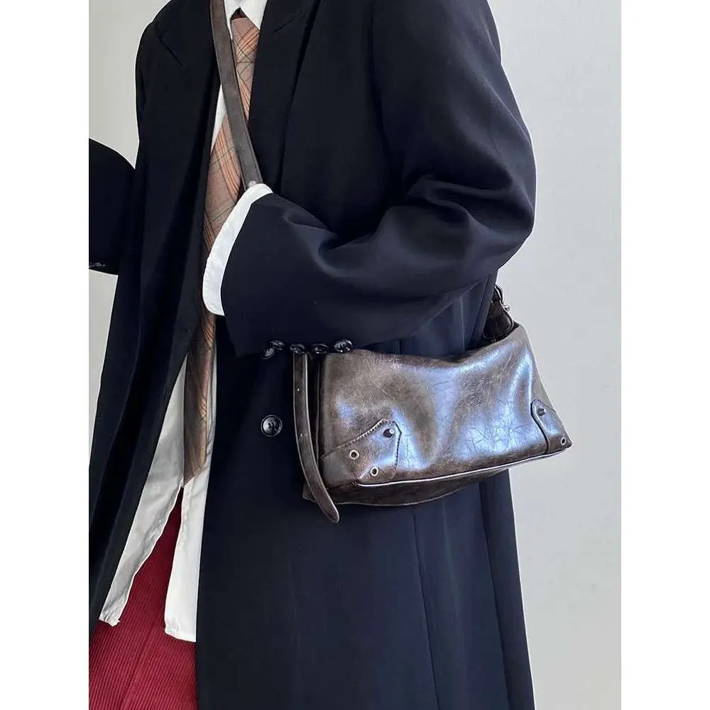 Pu Leder Retro Damen Unterarm Cool Y2k Mädchen Vintage Kleine Schultertaschen Einfache weibliche Umhängetasche Handtaschen Geldbörse_voghion.com