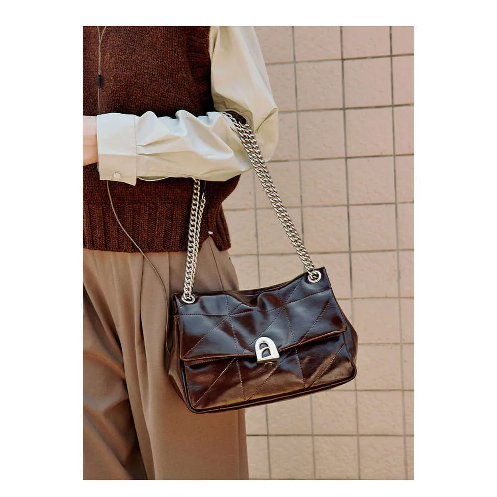 Shoulder Bag Crossbody Bag Large Capacity Leather Handbag For Women_voghion.com