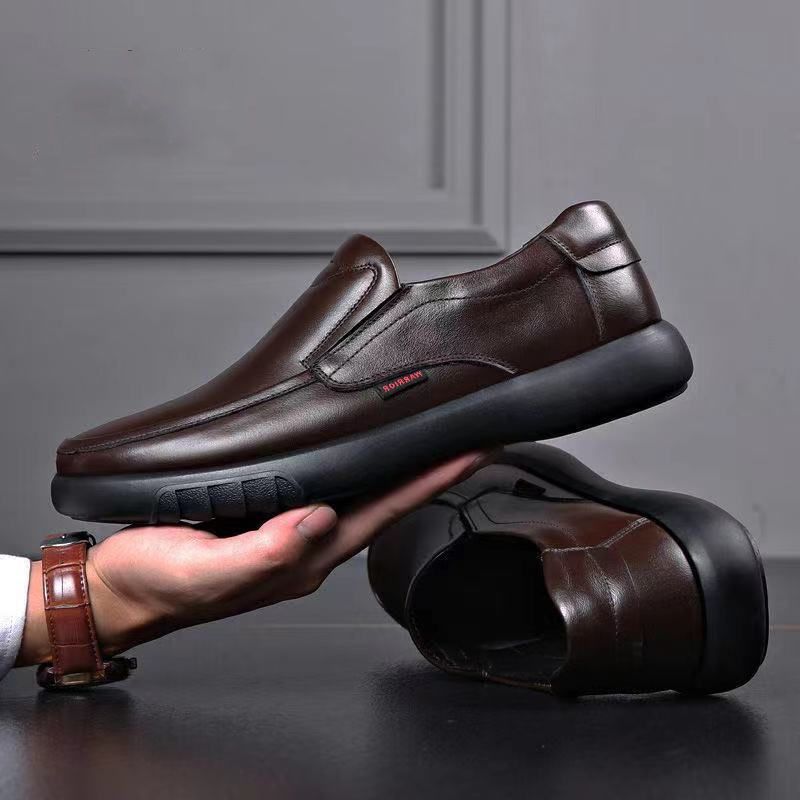 Zapatillas de deporte con cordones para hombre, informales, de cuero, para exteriores, de moda, primavera 2024_voghion.com