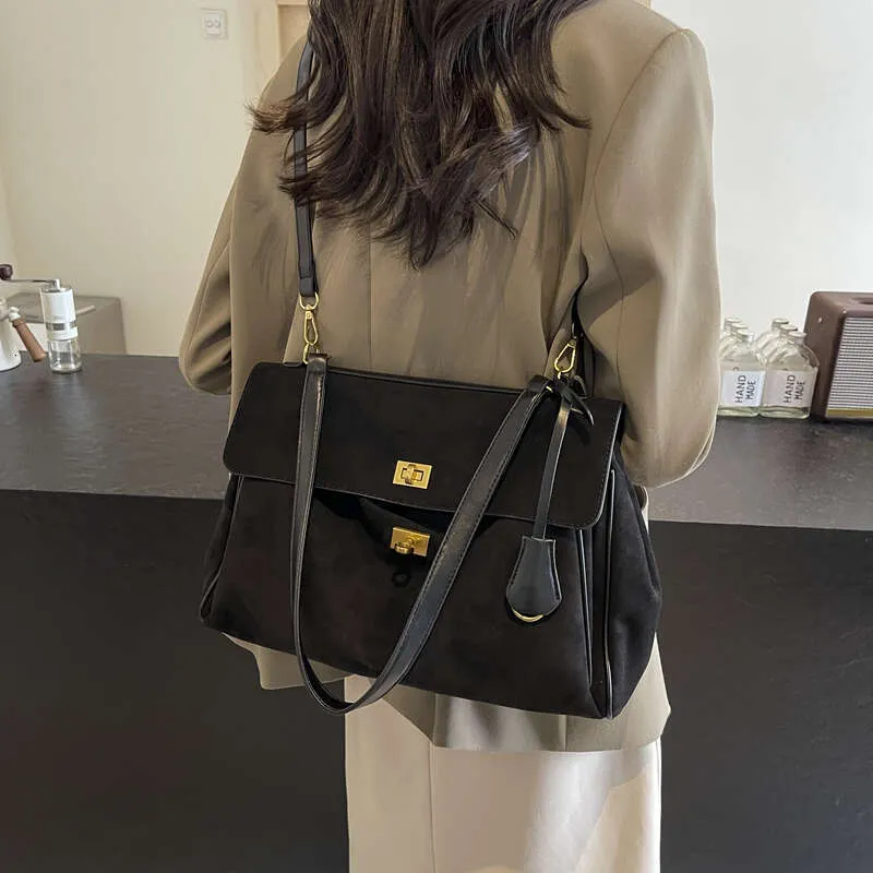 Herbst Winter Neue Frauen Wildleder Leder Tasche Schulter Handtasche Und Geldbörsen Designer Taschen Chic Mode Dame Trendy Satchel_voghion.com