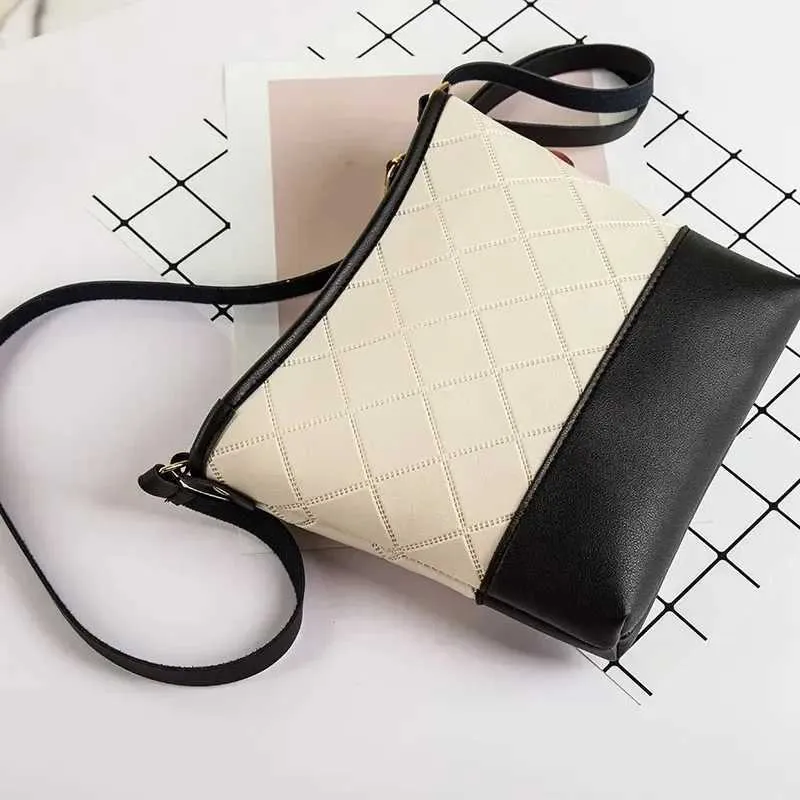 Piccola borsa a tracolla da donna borsa a spalla quadrata_voghion.com