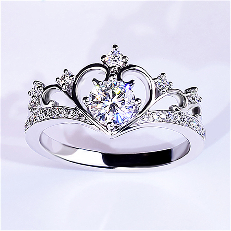 Herz für Frauen Platiniert 1 Karat Prinzessin Krone Süßes Set Diamant Ring_voghion.com
