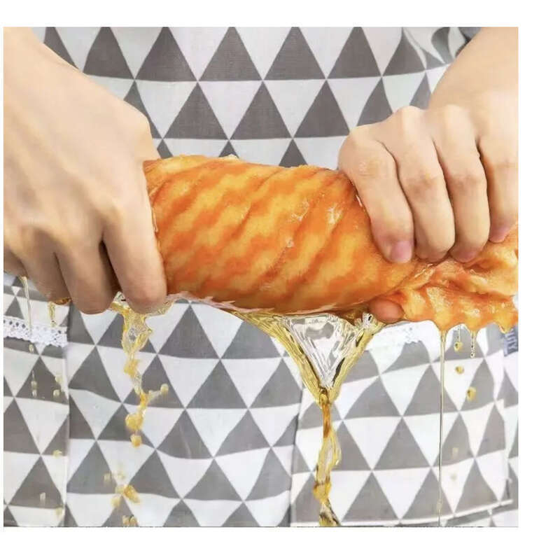 Il pile di corallo non è untuoso e non lascia pelucchi. Utilizzare strofinacci a strisce e panni per la pulizia con acqua cationica._voghion.com