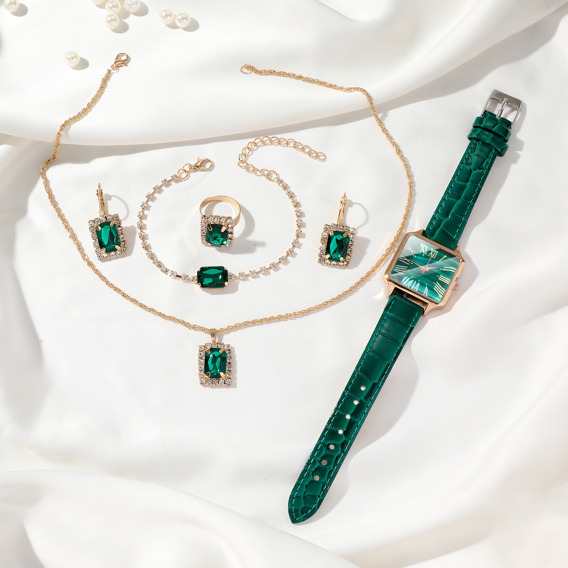 Temperamental and fashionable emerald small square watch with crocodile pattern belt quartz watch + rhinestone pendant jewelry set