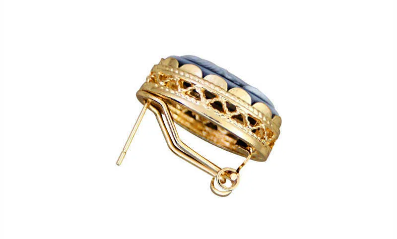 Boucles d'oreilles camée style vintage pendantes dorées femme_voghion.com