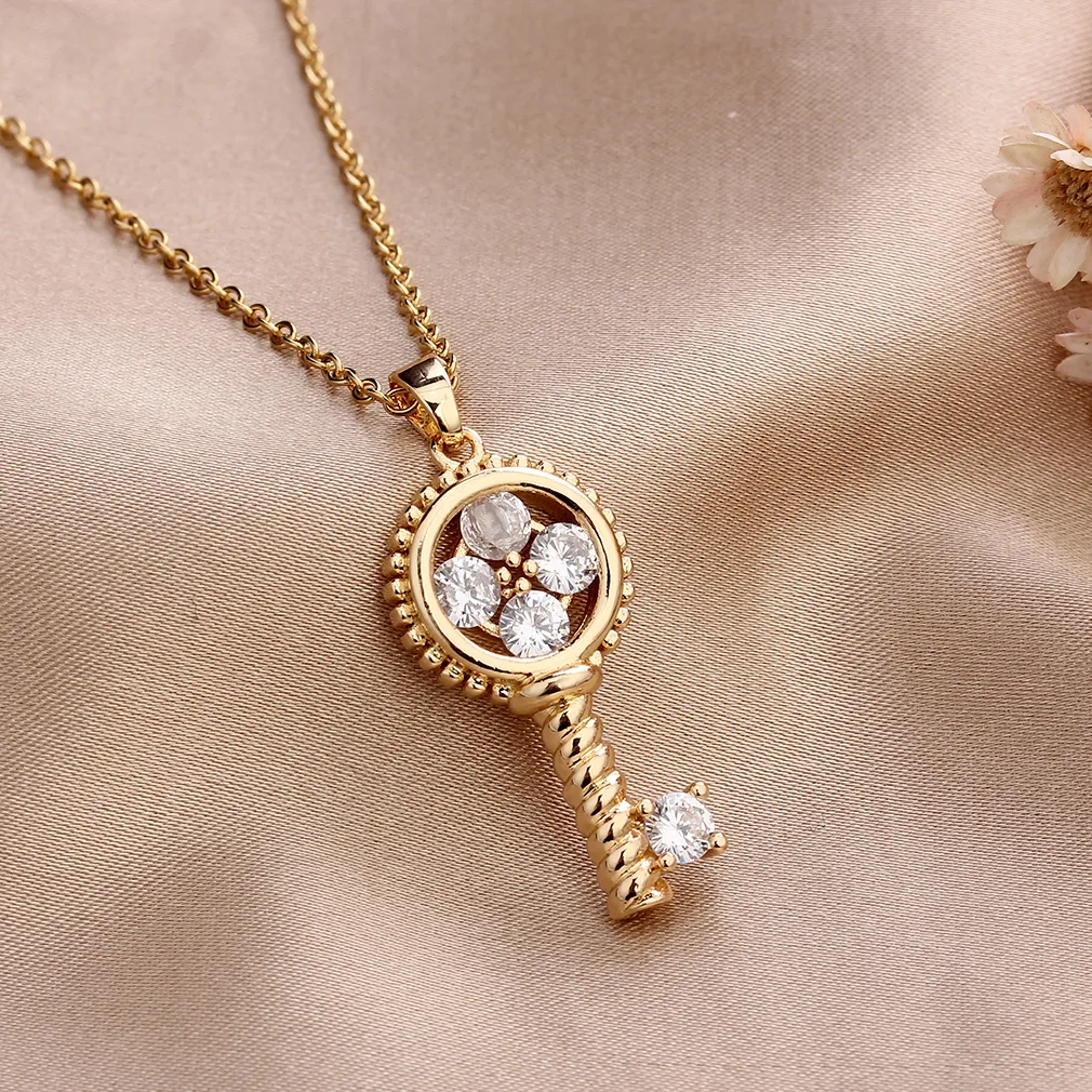 Collares colgantes de moda con forma de corazón azul brillante del océano para mujeres y niñas, color dorado, circonita cúbica, árbol de diamantes de imitación_voghion.com