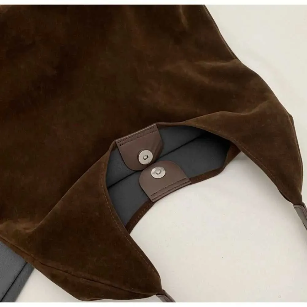 Autumn and Winter Vintage Womens Large Capacity Suede Shoulder Bag Solid Color Simple Versatile Bucket Ba241212_voghion.com