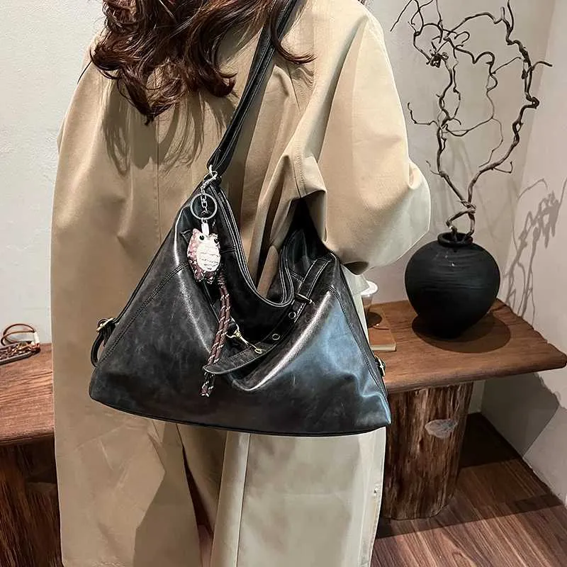 Dames schoudertas en crossbody tas voor herfst en winter_voghion.com