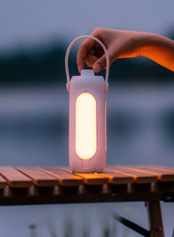 New Multifunctional Camping Light, 10000mAh Battery, Tri Color Dimming, USB Emergency Charging One Step Faster_voghion.com