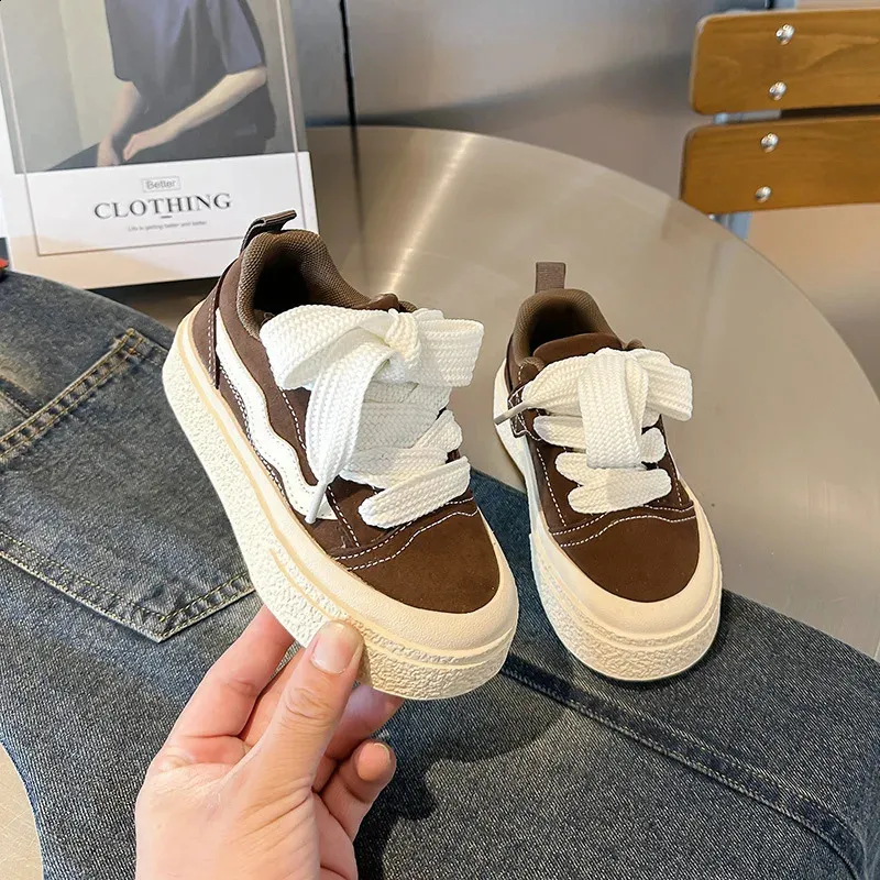 Childrens round toes comfortable and fashionable anti slip sports childrens soft soled casual edition shoes 240912_voghion.com