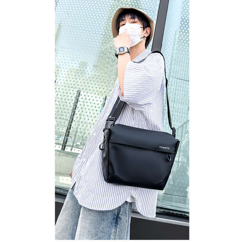 Neue, neue Umhängetasche für Herren, modische Flut, Nischendesign, tragbare Schultertasche, Straßensporttasche_voghion.com