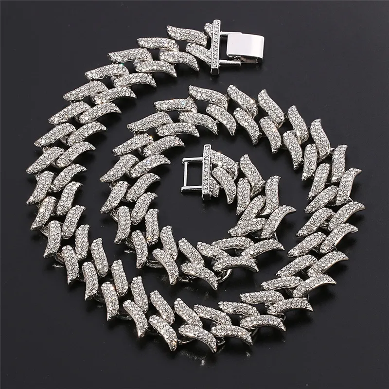 Collier chaîne cubaine Hip Hop pour hommes et femmes, avec strass, breloque rock, couleur or et argent, ras du cou_voghion.com