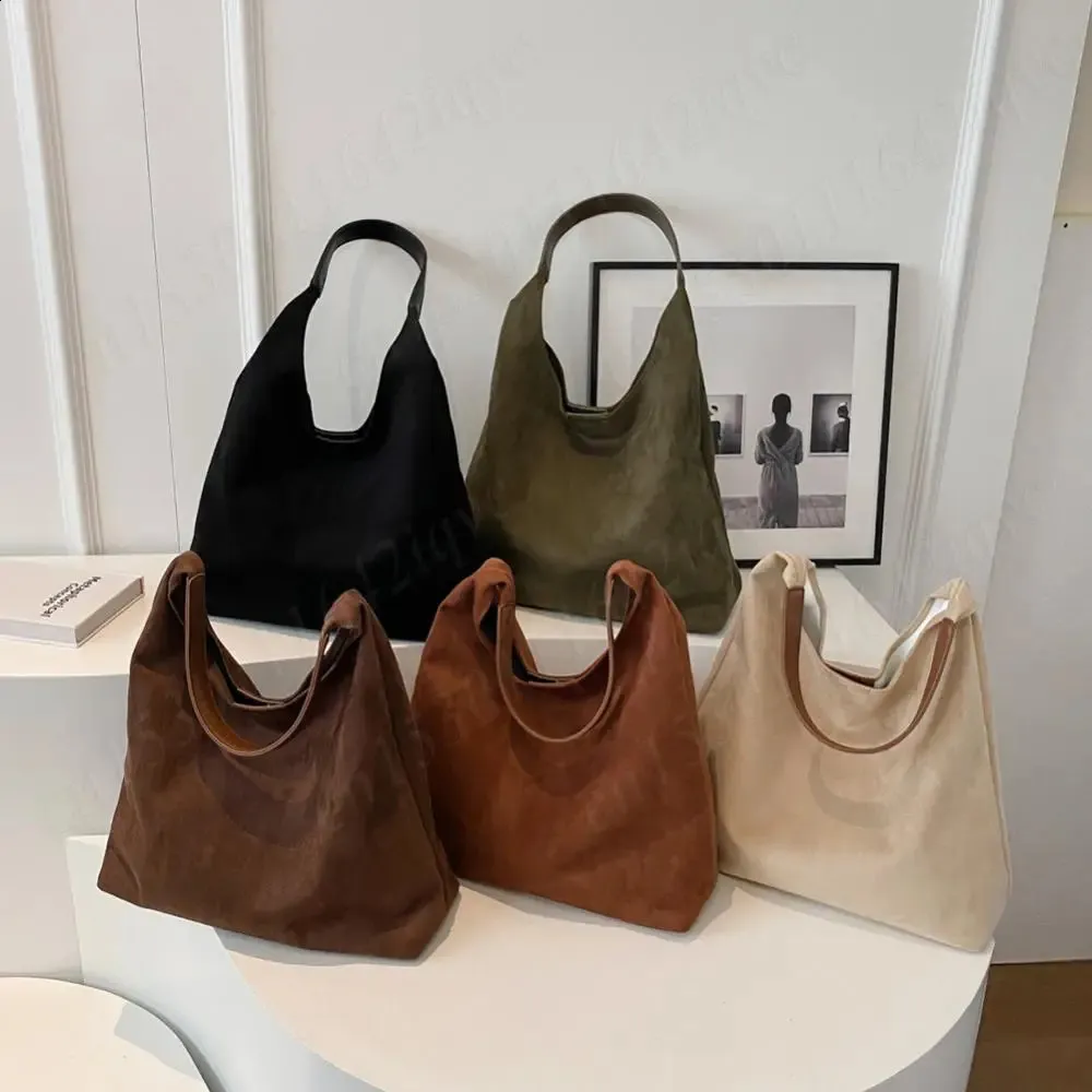 Borsa a tracolla semplice in pelle scamosciata vintage da donna, grande capacità, elegante, da viaggio, con chiusura a gancio, in tinta unita, 240919_voghion.com