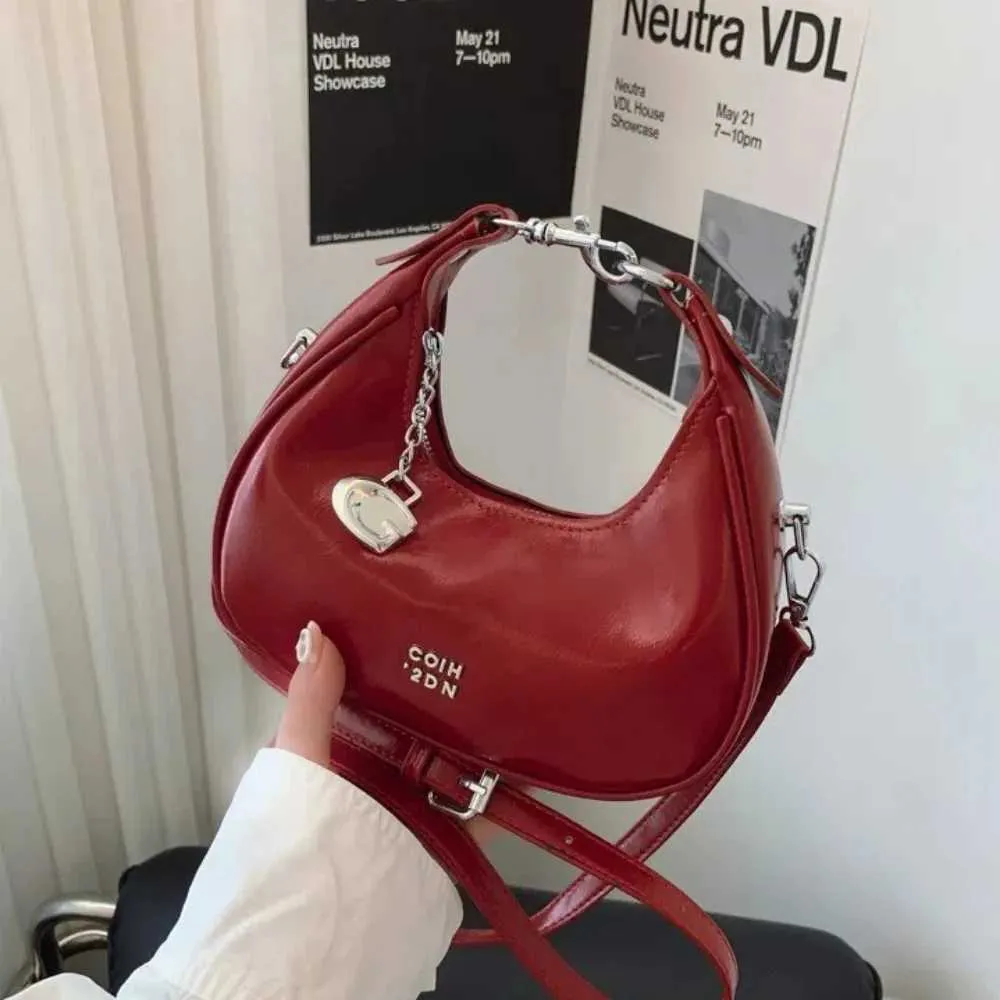 Elegant Women Shoulder Handbag And Versatile Messenger Bag Set_voghion.com