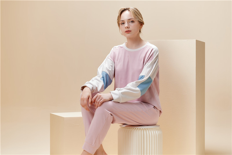 Pigiama da donna con scollo tondo, colore testa a contrasto, caldo e morbido set da indossare per la casa_voghion.com