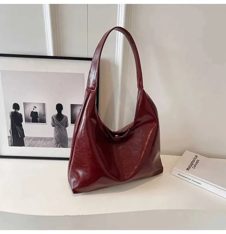 Borsa rossa di grande capacità per le donne 2024 Nuova trama retrò Borsa a tracolla singola Moda Versatile Casual Donna_voghion.com