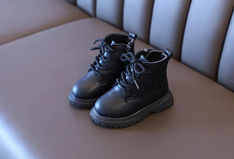 Botas altas de nieve de invierno para niños de moda 2024, zapatos de cuero para niños, lindas botas impermeables hasta los tobillos, botas cálidas para niñas, tallas para bebés_voghion.com