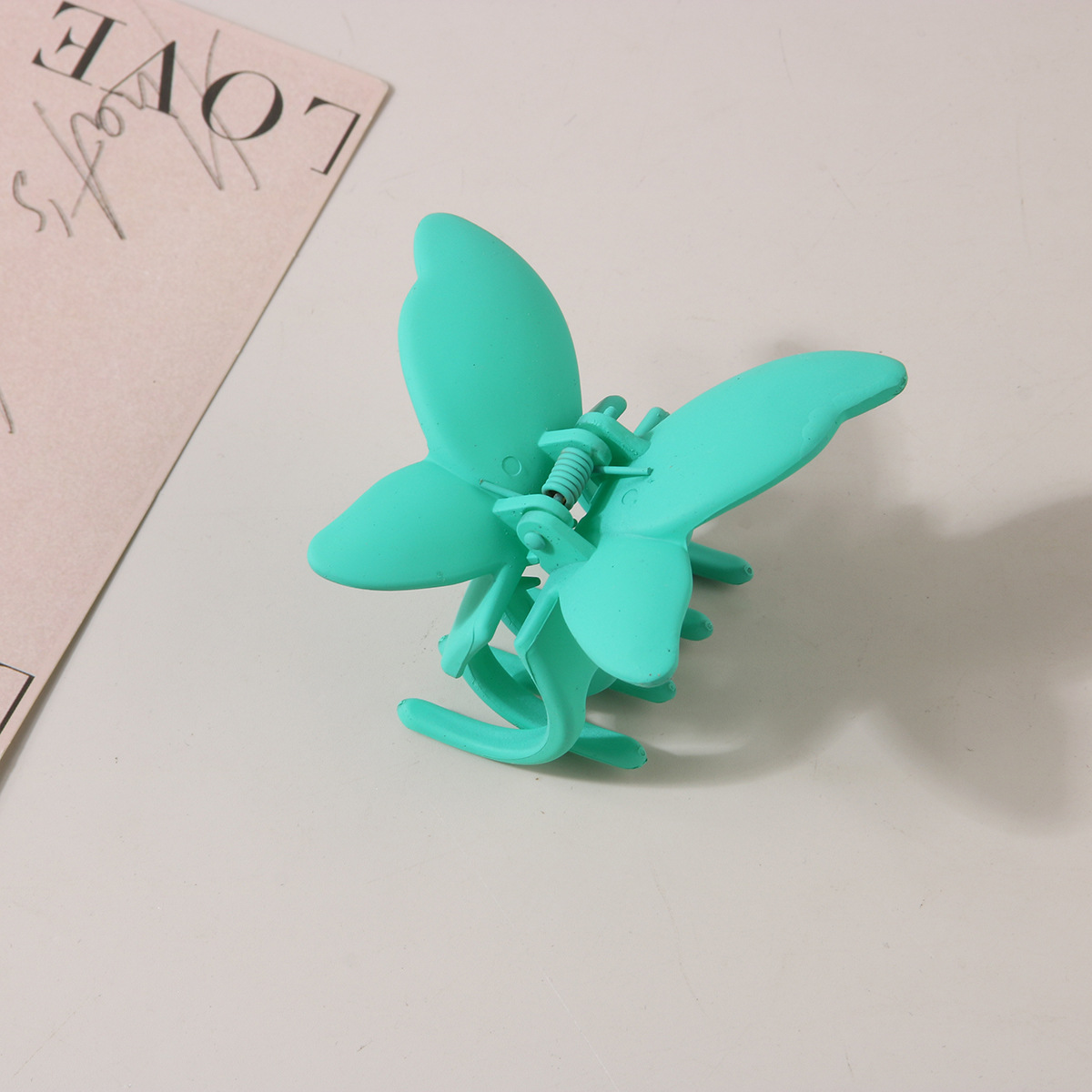 Schmetterlings-Haarklammer, Haarschmuck, mattierter Sprühfarbeneffekt, Persönlichkeit, modischer Hinterkopf-Haarklammer_voghion.com